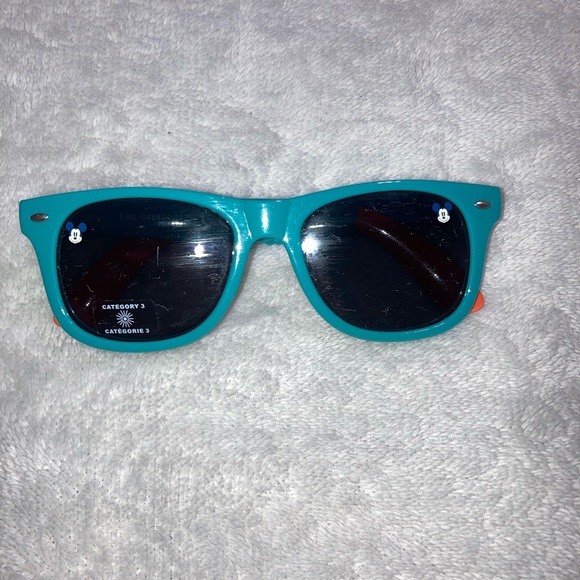 sunglasses for toddler 🩵🕶️💛🕶️🩵 - Picture 13 of 16